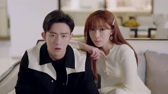 娱乐吃瓜酱夏天情侣,娱乐吃瓜酱带你揭秘夏天情侣的浪漫瞬间